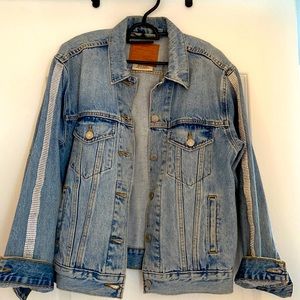 Levi’s denim jacket